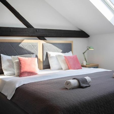 Kvaternik Square Rooms Zagreb Eksteriør bilde